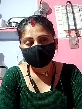 Snapshot of Bhavya_Bhan chatting on 02/14/25, 05:36 Bhavya Bhan online show from 02/14/25, 05:36