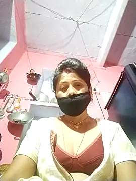 Snapshot of Bhavya_Bhan chatting on 09/15/25, 12:11 Bhavya Bhan online show from 09/15/25, 12:11