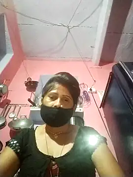 Snapshot of Bhavya_Bhan chatting on 09/16/25, 07:15 Bhavya Bhan online show from 09/16/25, 07:15