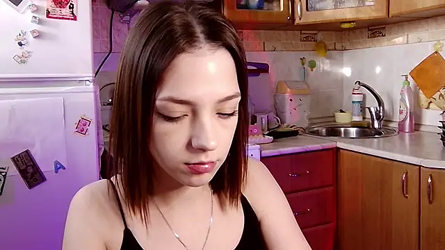 Snapshot of PamBeesly chatting on 01/18/26, 10:51 PamBeesly online show from 01/18/26, 10:51