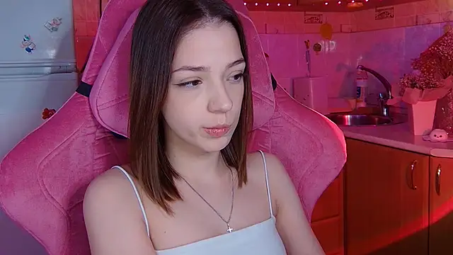 PamBeesly online show from 03/26/26, 02:26