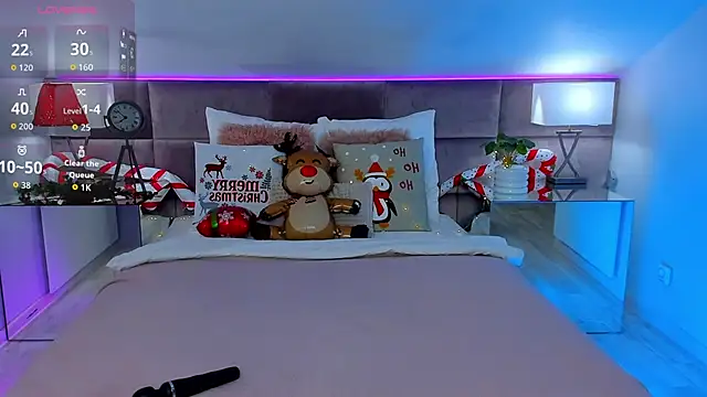 SusanBlair online show from 12/03/25, 01:32