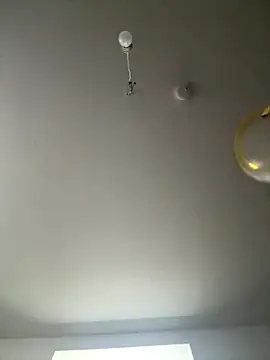 Ciara2004 online show from 12/05/25, 09:19