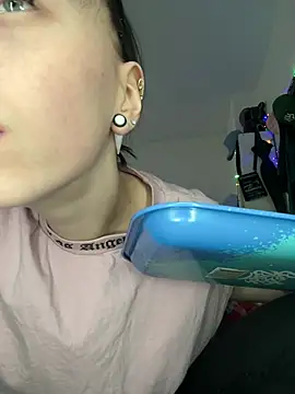 Ciara2004 online show from 01/17/26, 08:51