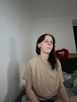 Ciara2004 online show from 04/19/26, 03:57