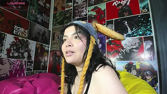 Zoe Cheshire online show from 02/27/25, 03:18