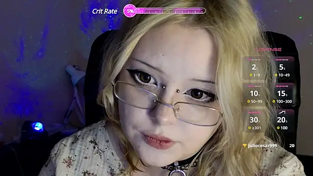 Electro doll online show from 03/05/25, 02:34