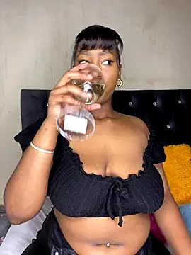 Spicey-CheekssX online show from 09/11/25, 07:36