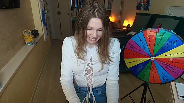 Snapshot of ReginaSparkle chatting on 02/05/26, 05:14 ReginaSparkle online show from 02/05/26, 05:14