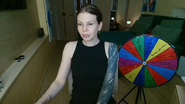 Snapshot of ReginaSparkle chatting on 04/14/26, 10:53 ReginaSparkle online show from 04/14/26, 10:53