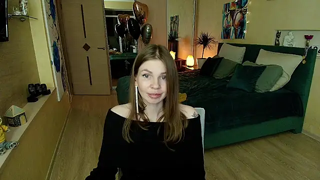 ReginaSparkle online show from 02/13/25, 12:35