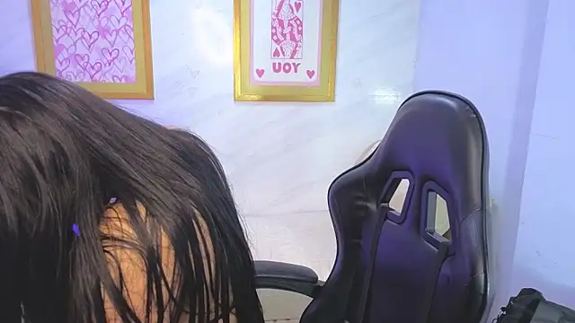 Paulette v online show from 03/28/26, 01:12