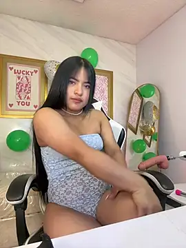 Paulette v online show from 03/18/26, 02:19