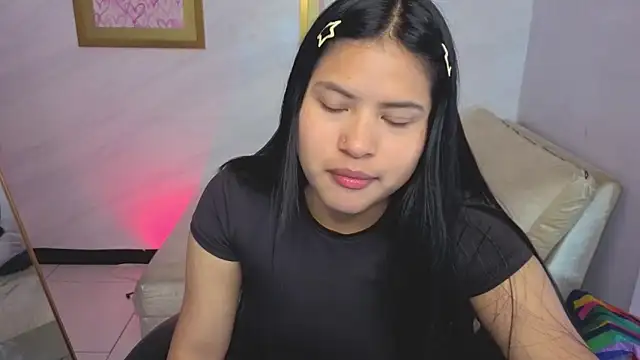 Paulette v online show from 04/22/26, 01:07