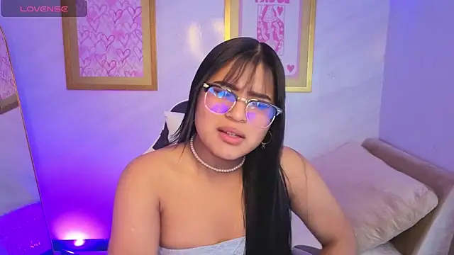 Paulette v online show from 03/07/26, 01:05