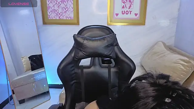 Paulette v online show from 02/10/26, 01:10