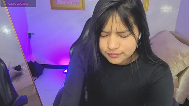 Paulette v online show from 05/02/26, 01:05