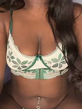 3xoticNiyah online show from 05/24/26, 08:31