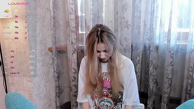 OdelinaEliot online show from 02/26/25, 08:06