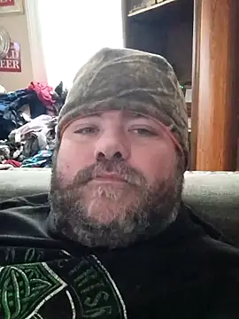 Rcraigue4 online show from 11/30/25, 07:14