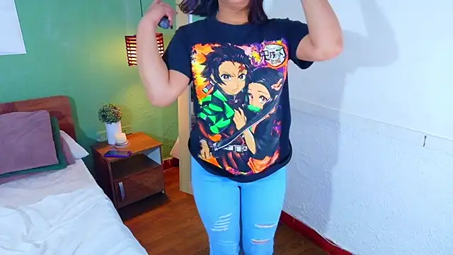 tinyy whore18 online show from 04/07/26, 04:42