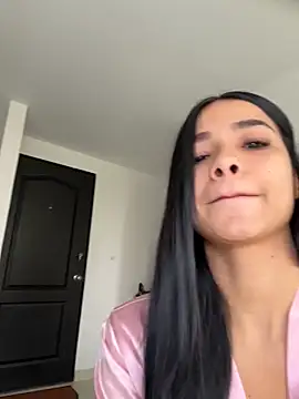 Bella Smiith  online show from 12/15/25, 01:28