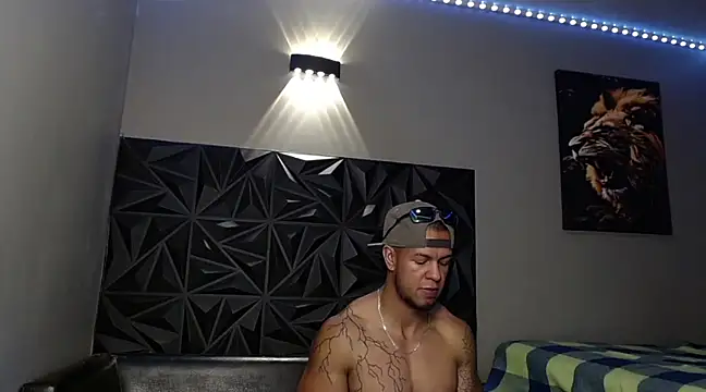 Snapshot of Jacob_Beckett chatting on 03/20/25, 02:29 Jacob Beckett online show from 03/20/25, 02:29