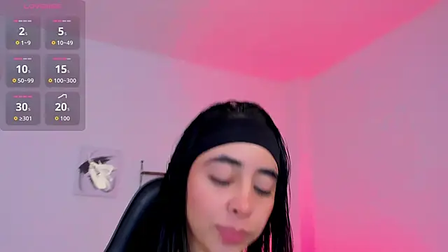 sophierooy22 online show from 02/19/26, 03:53