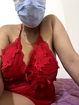 Snapshot of Lola-Sexxx chatting on 09/15/25, 10:05 Lola-Sexxx online show from 09/15/25, 10:05