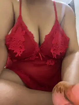 Snapshot of Lola-Sexxx chatting on 10/18/25, 10:45 Lola-Sexxx online show from 10/18/25, 10:45
