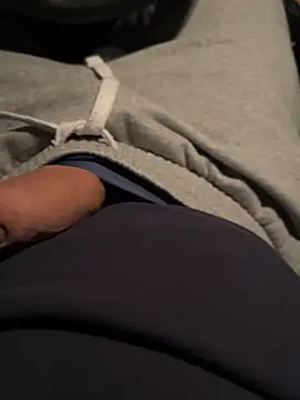 Greeneyes0820 online show from 11/22/25, 10:30