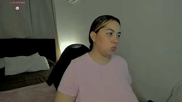 brithany olson25 online show from 03/15/26, 03:35