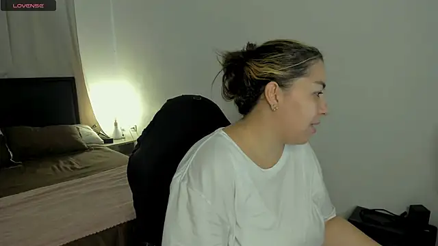 brithany olson25 online show from 03/20/26, 09:38