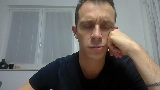 Snapshot of Masterclassyfeet chatting on 03/01/26, 09:48 Masterclassyfeet online show from 03/01/26, 09:48