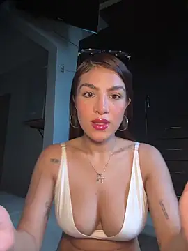 Snapshot of thompsonabella666 chatting on 03/19/26, 08:42 thompsonabella666 online show from 03/19/26, 08:42