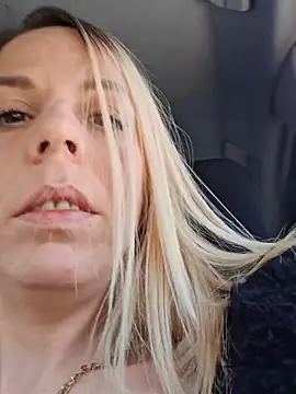 SweetyNinaOff1 online show from 03/22/26, 01:23