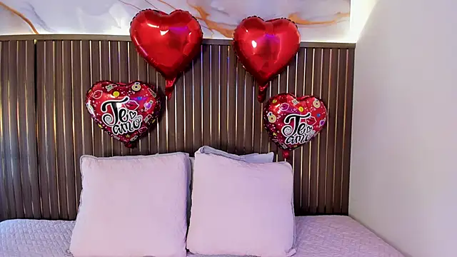 Snapshot of elevensky chatting on 02/13/26, 07:36 elevensky online show from 02/13/26, 07:36