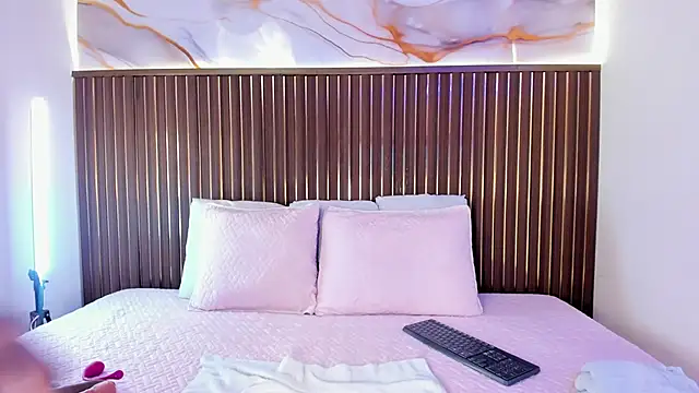 elevensky online show from 12/02/25, 07:59