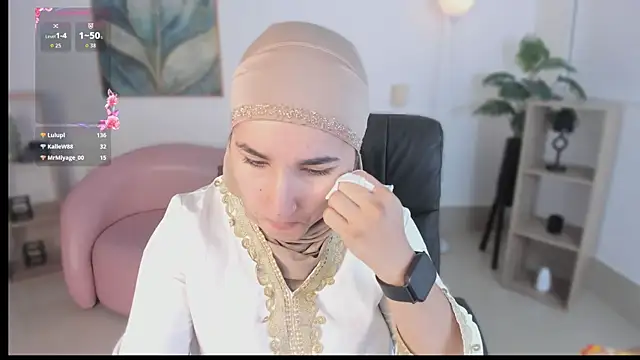 Ayha khalaf online show from 11/13/25, 12:58