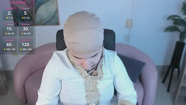 Ayha khalaf online show from 11/22/25, 01:15