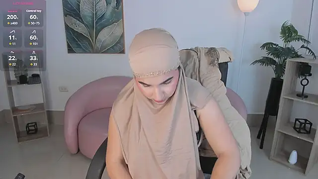 Ayha khalaf online show from 11/08/25, 01:09