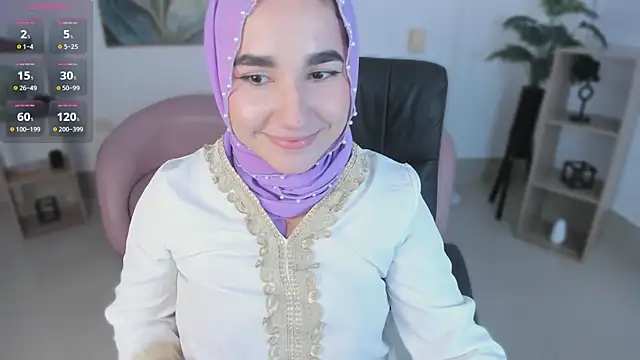 Ayha khalaf online show from 11/07/25, 01:21