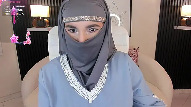 Snapshot of Ayha_khalaf chatting on 03/20/25, 03:56 Ayha khalaf online show from 03/20/25, 03:56