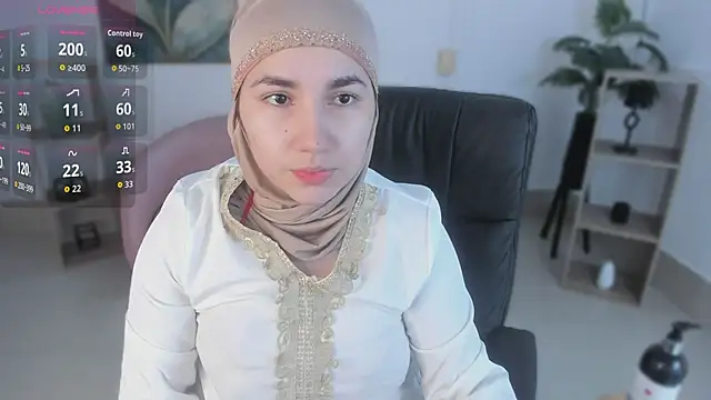 Ayha khalaf online show from 11/25/25, 01:06