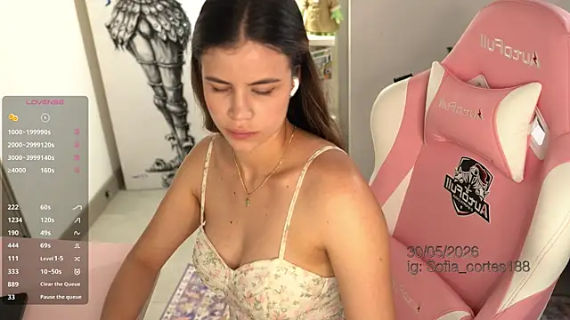 Snapshot of tatiana__cortes18 chatting on 05/31/26, 08:42 tatiana cortes18 online show from 05/31/26, 08:42