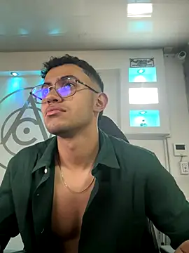 Thonny-becker online show from 10/26/25, 10:54