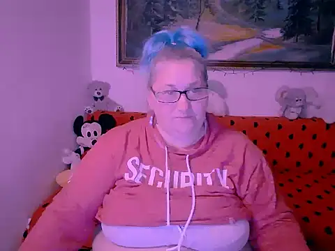 Snapshot of Marryllunax chatting on 11/28/25, 08:53 Marryllunax online show from 11/28/25, 08:53