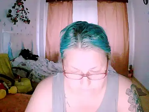 Snapshot of Marryllunax chatting on 05/11/26, 04:26 Marryllunax online show from 05/11/26, 04:26