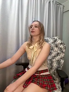 LillyFan-X online show from 05/30/26, 04:30