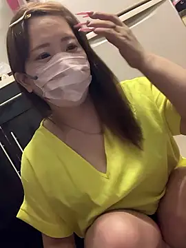 Snapshot of ran_xx_x chatting on 09/12/25, 04:18 ran xx x online show from 09/12/25, 04:18